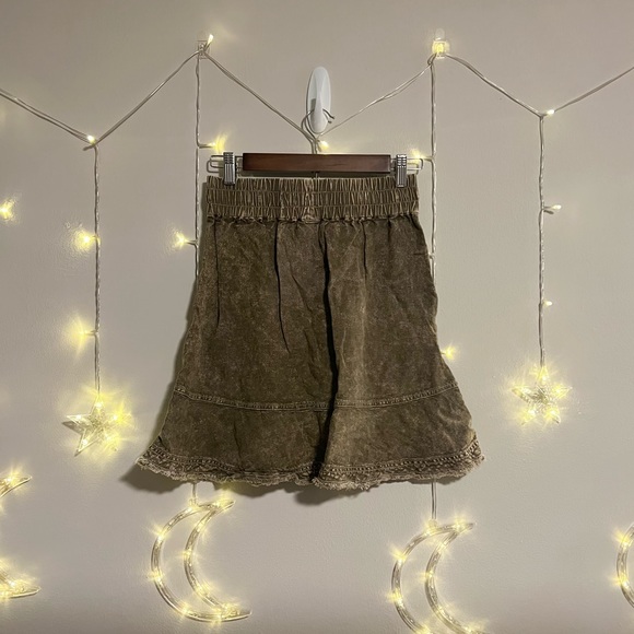 Anthropologie Pilcro Distressed Mini Flounced Skirt - Picture 2 of 5
